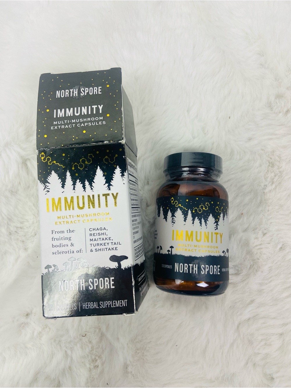 North shore Immunity Multi-Mushroom Extract  – White & Black Packaging